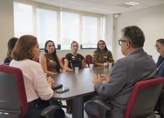MPSE recebe árbitras e entidades esportivas para tratar de ofensas sofridas em partida de futebol