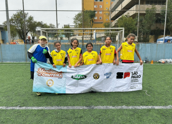 Só para meninas: projeto impulsiona futebol feminino em São Bernardo do Campo