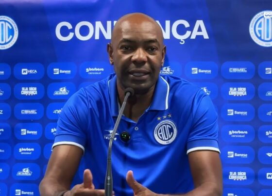 Cláudio Caçapa fala da partida contra o Grêmio