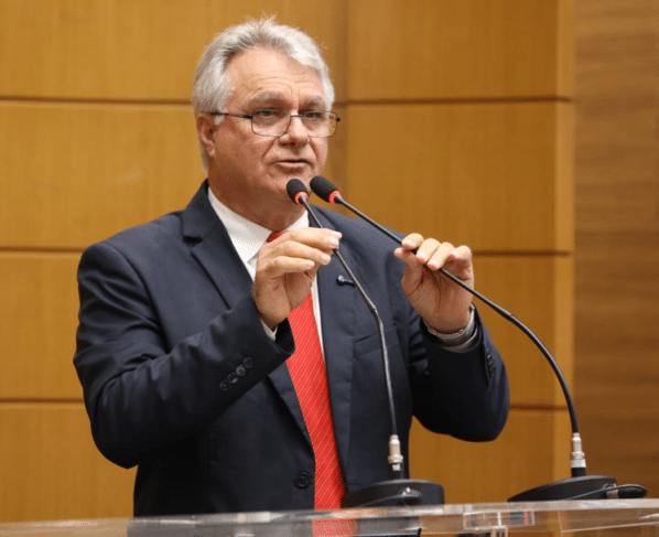 Chico do Correio enfatiza investimentos no sertão, defende acesso à água e apoia debate sobre Igreja da Praia do Saco