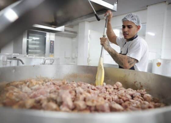 Confira as unidades do Bom Prato que abrem neste fim de semana