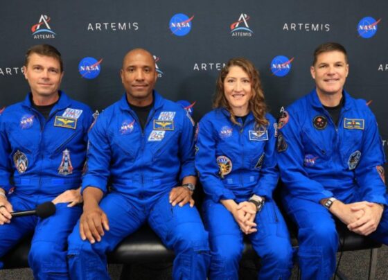 Conheça o relógio desenvolvido na USP que monitorou sono dos astronautas da Artemis II