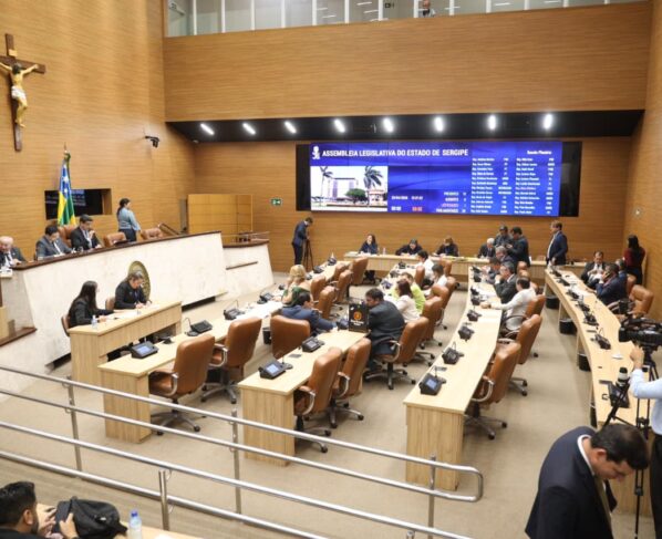 Deputados aprovam projeto sobre ajustes na estrutura da Fapitec/SE