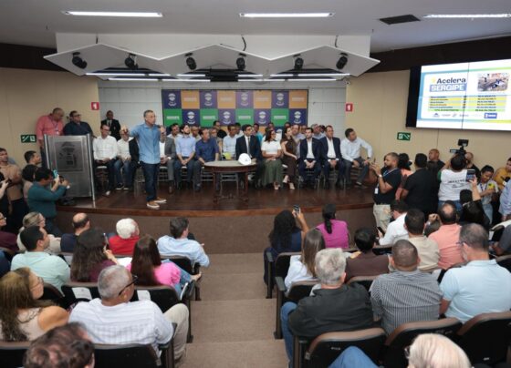 Deputados participam da assinatura de ordens de serviço que somam R$ 206 milhões e beneficiam municípios sergipanos