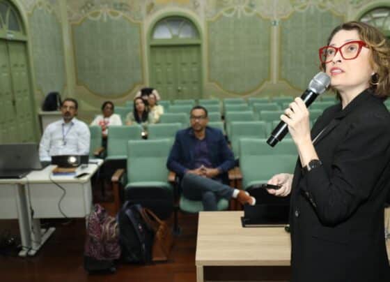 Educação financeira é tema de palestra promovida pela Elese