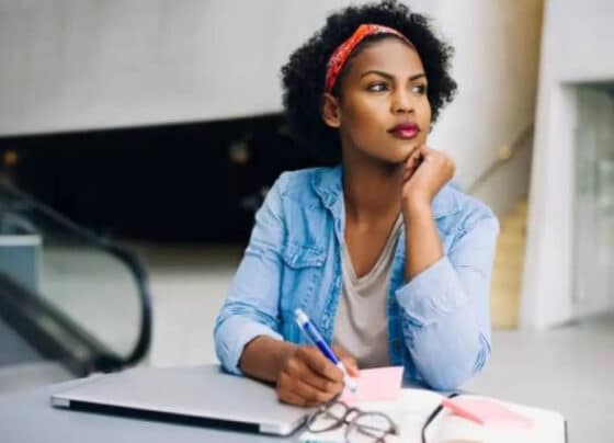 Empreendedoras negras no Brasil faturam quase 60% menos que homens brancos, aponta Sebrae | ASN Nacional