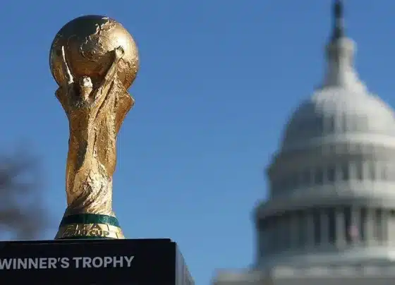 Fifa planeja nova regra para zerar cartões na Copa do Mundo
