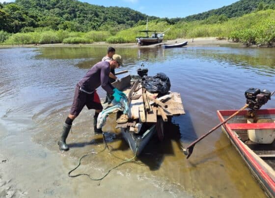 Governo de SP abre consulta pública inédita e lança plano para combater lixo no mar