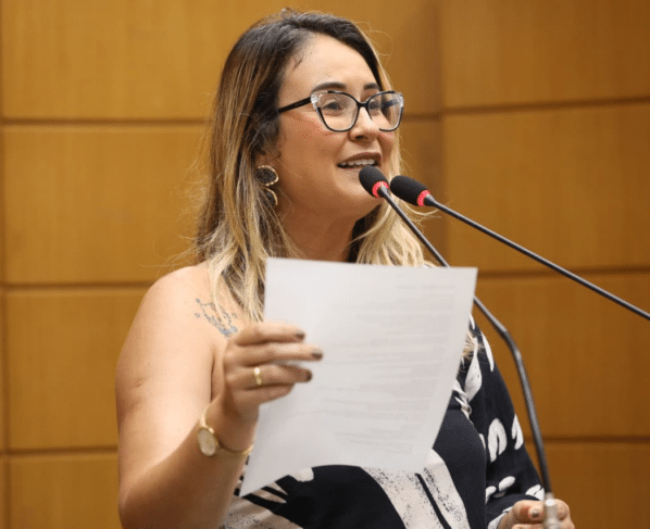 Kitty Lima defende valorização permanente da capoeira e dos mestres da cultura popular