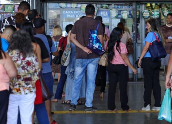 Mega-Sena acumula e prêmio principal vai para R$ 7,5 milhões