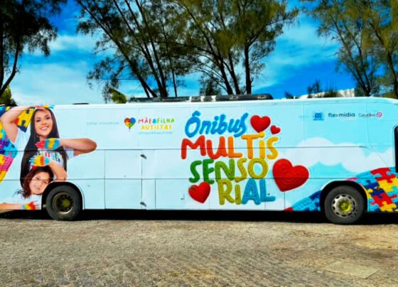 Mãe e filha autistas lançam o primeiro ônibus multissensorial do Brasil para promover inclusão em eventos