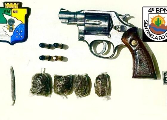 Polícia Militar apreende arma de fogo, drogas e prende homem em Canindé de São Francisco – P.M.S.E.