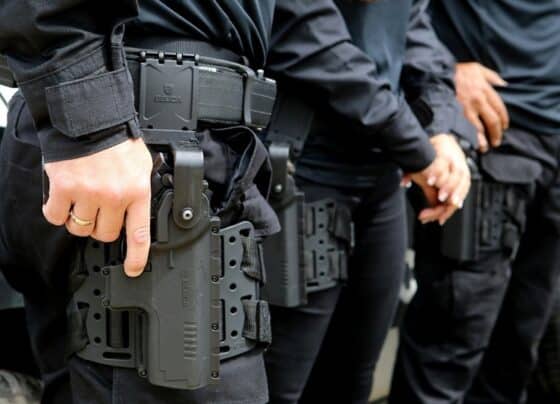 Polícia Militar intervém em ocorrência com suspeitos armados no Porto Dantas e apreende armas e drogas – P.M.S.E.