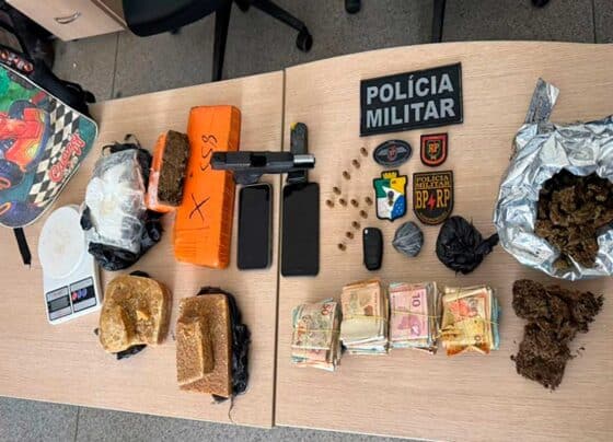 Radiopatrulha apreende drogas, uma pistola e R$ 17 mil em Poço Redondo