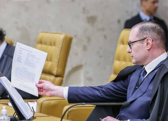 Zanin vota a favor de eleições diretas para governador do Rio
