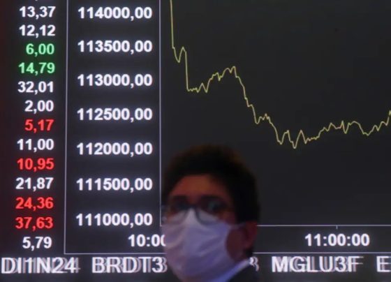 Bolsa tem pior mês desde 2023, e dólar sobe 1,82% em maio