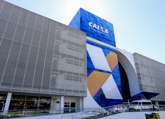 Caixa e Banco Brasil liberam abono salarial para nascidos em maio e junho – FaxAju
