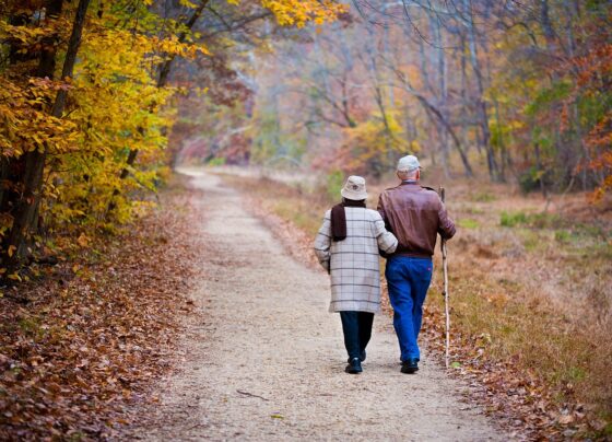 Combinar exercícios aeróbicos e tarefas cognitivas pode beneficiar pacientes com Parkinson, mostra pesquisa