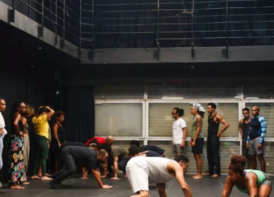 Faculdade pública de teatro em SP abre inscrições até dia 15