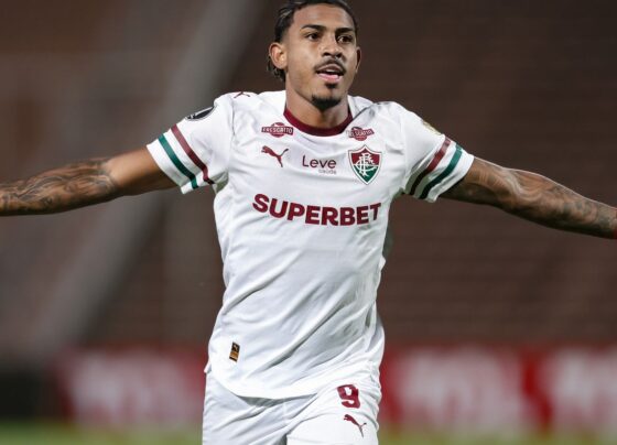 Fluminense arranca empate na Argentina e continua vivo na Libertadores