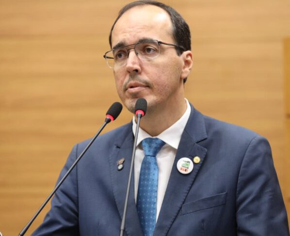 Georgeo Passos pede revisão da cláusula de barreira no concurso do magistério