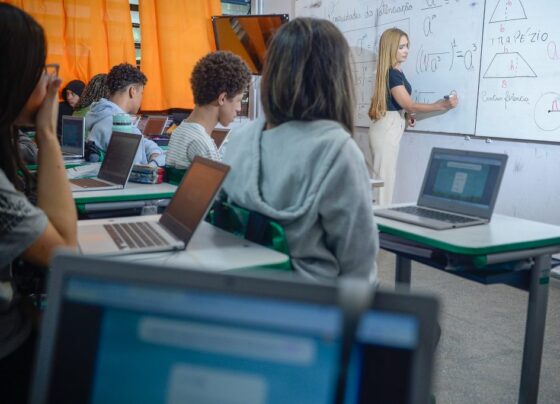 Governo de São Paulo abre cadastro para profissionais interessados em dar aula na rede estadual no ABC