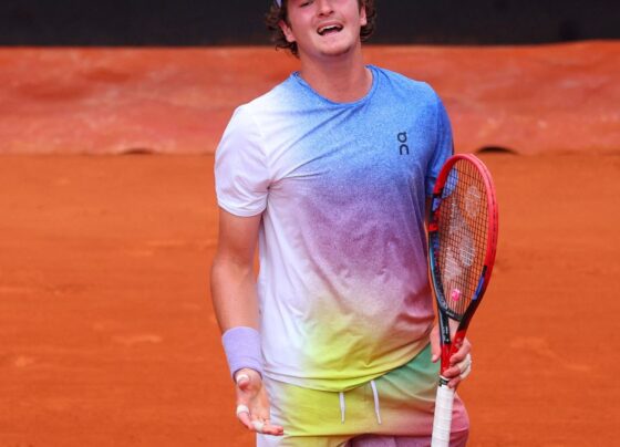 João Fonseca perde na estreia do Masters 1000 de Roma e é eliminado