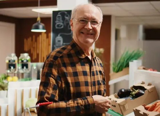 Mais de 60% dos empreendedores entre 65 e 74 anos empreendem por oportunidade