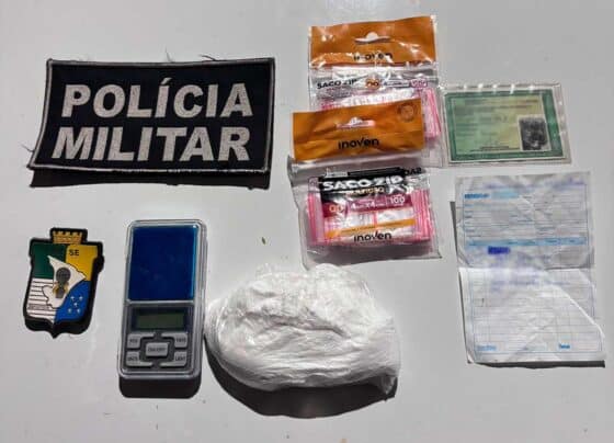 Mulher é flagrada com cocaína durante patrulhamento da PM em Lagarto