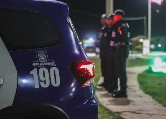 PM conduz homem à Central de Flagrantes após desdobramentos de ocorrência de perturbação do sossego em Aracaju – P.M.S.E.
