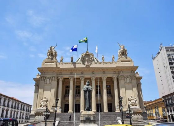 RJ: projeto prevê uso de banheiros neutros para pessoas trans