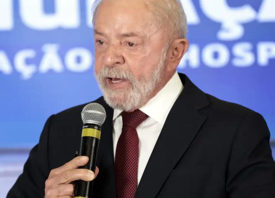 A pedido de Lula, ministro da Defesa irá à Venezuela na próxima semana