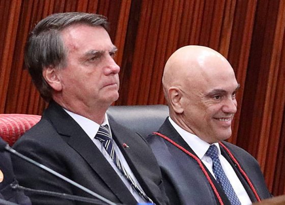 Decisão sobre prisão domiciliar de Bolsonaro é adiada para próxima semana, diz defesa de ex-presidente