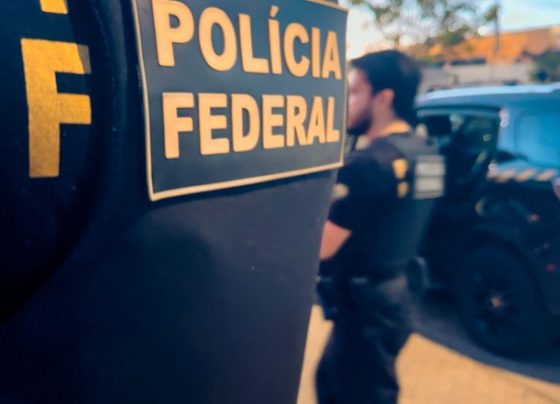PF prende investigados envolvidos em crime de contrabando de cigarros