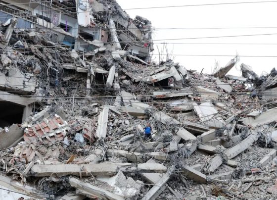 Quantidade de mortos em decorrência de terremoto na Venezuela cresce e chega a quase mil
