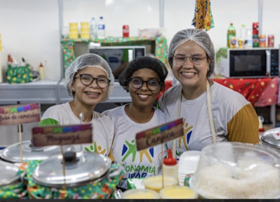 Comerciantes da Economia Solidária comemoram sucesso de vendas na Vila do Forró