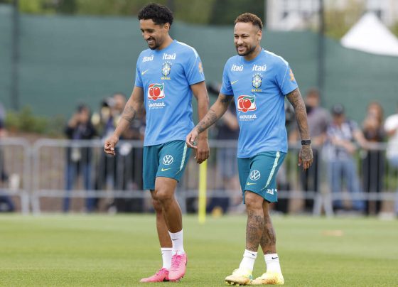 Seleção brasileira inicia treino antes de enfrentar o Japão na segunda-feira (29), na Copa do Mundo