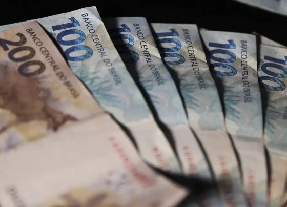 União paga R$ 834,8 milhões em dívidas de estados e municípios em maio