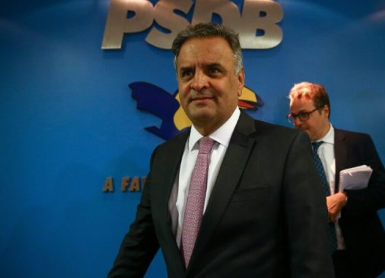 Com desistência de Aécio Neves, PSDB anuncia que não apresentará candidato à Presidência da República