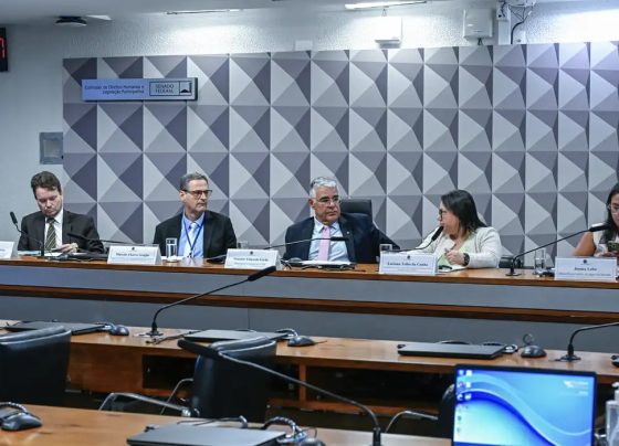 Defensores pedem regras mais rígidas para publicidade das bets 