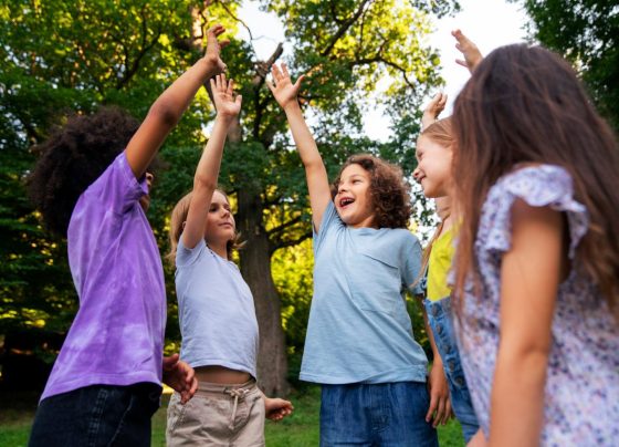 Entenda a importância das atividades lúdicas para as férias escolares; Especialista dá dicas