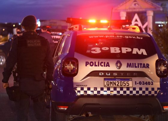 Homem é preso após ameaçar a própria companheira com faca e agredir policiais em Nossa Senhora do Socorro