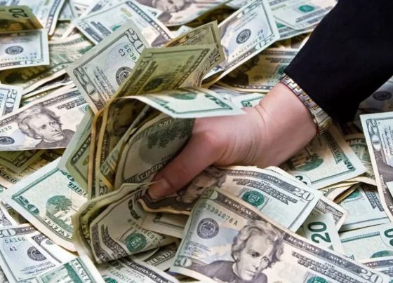 Mundo ganhou quase um milhão de novos milionários em 2025