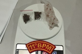 Polícia Militar apreende drogas e prende suspeito de tráfico em Poço Verde