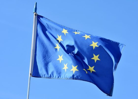 População da União Europeia chegará a maior nível histórico em 2029, porém recuará nas décadas seguintes, estima relatório