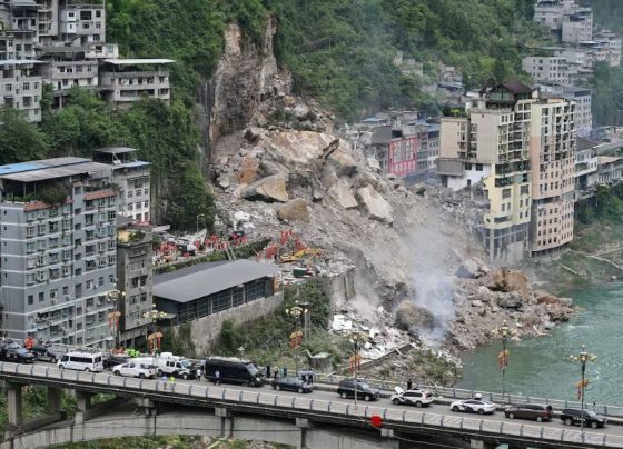 Terremoto atinge costa sul do México; alerta de tsunami no país é emitido