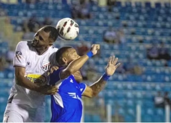 Anápolis vence no último minuto, rebaixa o Confiança e mantém esperança de permanência na Série C