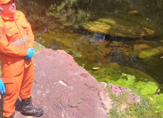 Bombeiros resgatam corpo de adolescente de 13 anos encontrado em rio em Lagarto