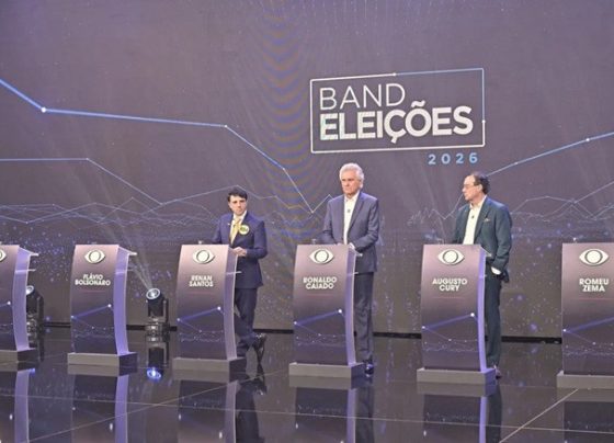 De xingamentos a casos de corrupção: veja em 6 pontos como candidatos usaram debate para atacar Lula e Flávio
