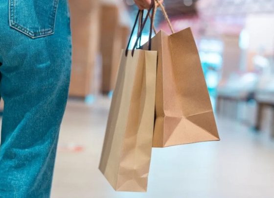 Dia dos Pais: Shoppings projetam R$ 4,4 bi, mas consumidor segue cauteloso